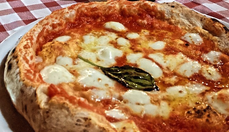 Pizza Napolitana